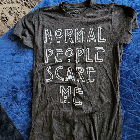 2 for $10 American Horror Story shirt small/ - Picture 1 of 2
